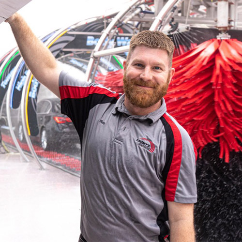 Tommy's Express team member